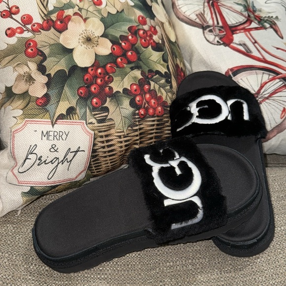 UGG WOMEN'S LATON GENUINE SHEARLING SLIDE SANDALS BLACK SIZE 9 - Picture 3 of 7